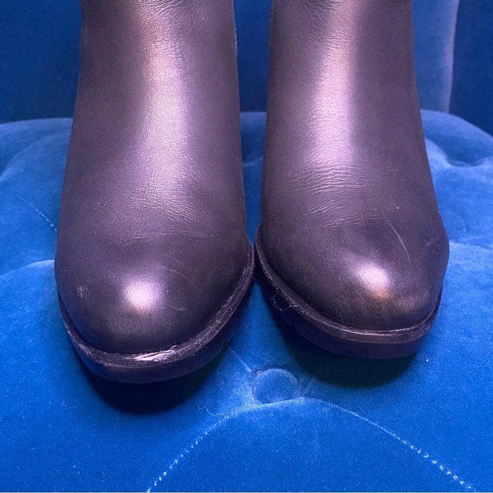 Sorel After Hours Chelsea Boot in black leather - Picture 3 of 12